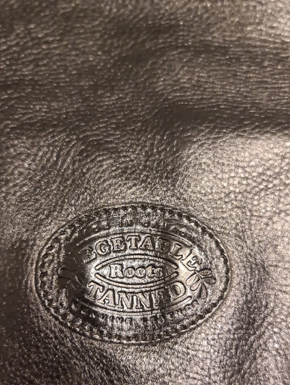 Roots Black Leather Messenger Bag with Front Pockets - Picture 3 of 4